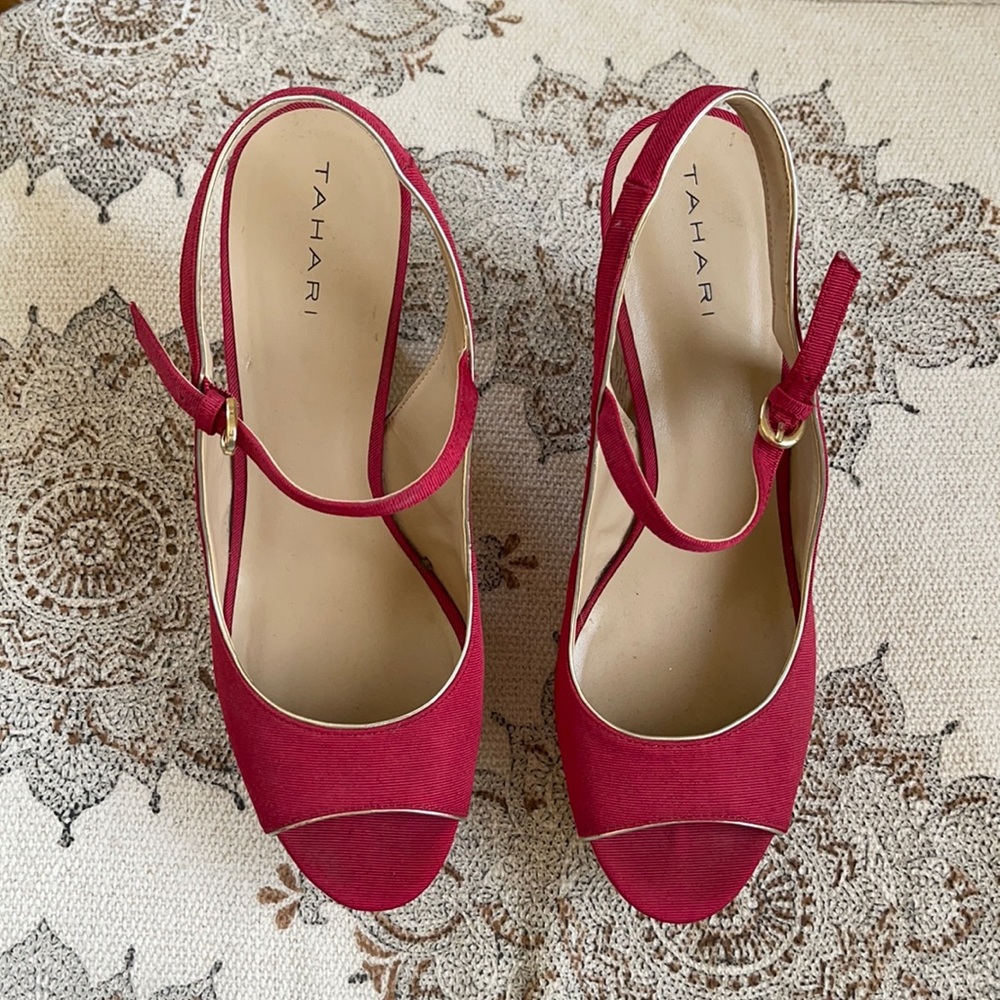 Tahari Misha Wedge Heels